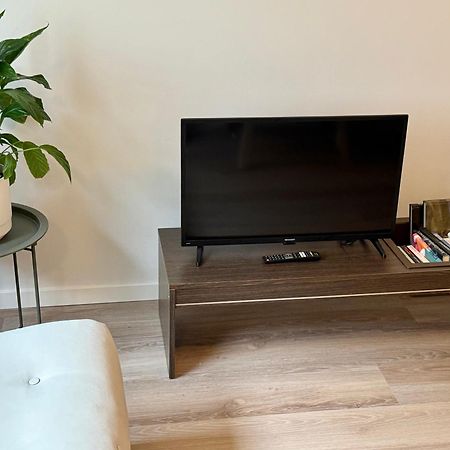 Just Renovated Stylish Nordic Studio By Tram Stop Helsinki Kültér fotó