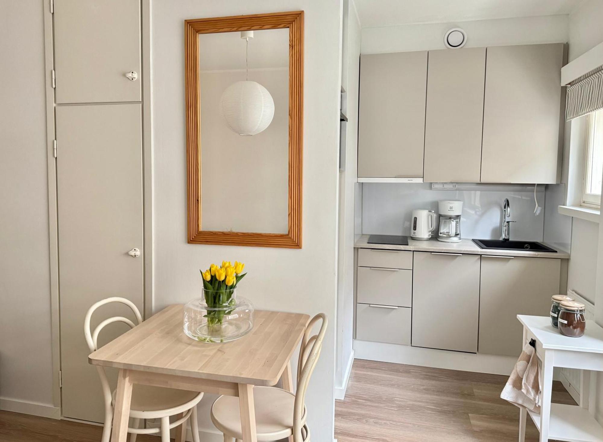 Just Renovated Stylish Nordic Studio By Tram Stop Helsinki Kültér fotó